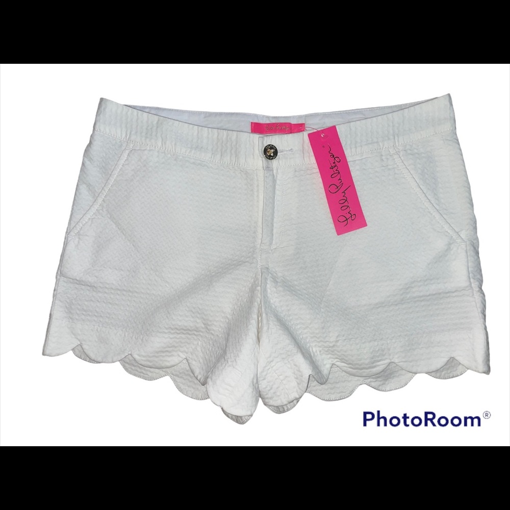 Lily Pulitzer scalloped shorts